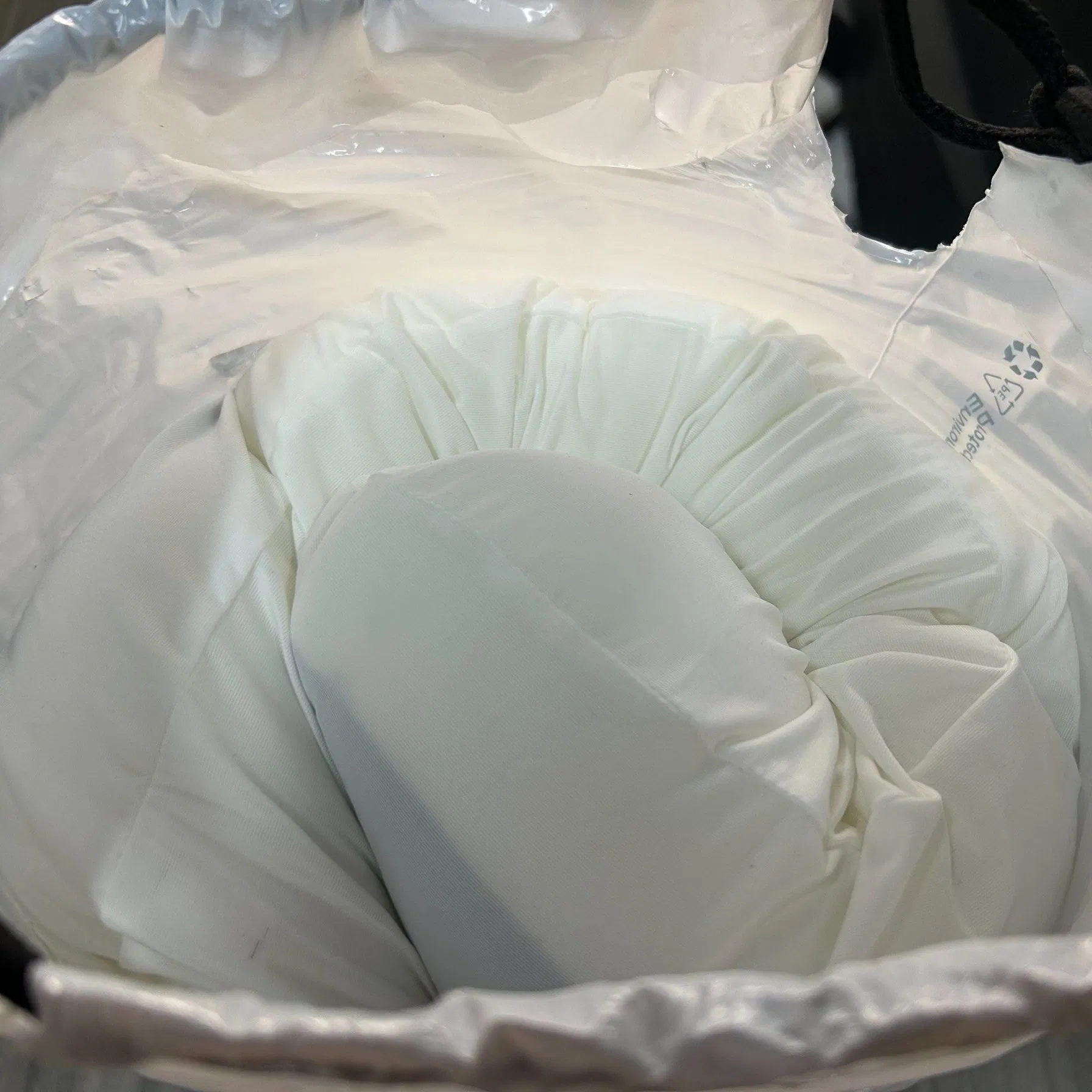 Soft Slow Rebound Zero Pressure Memory Foam Pillow