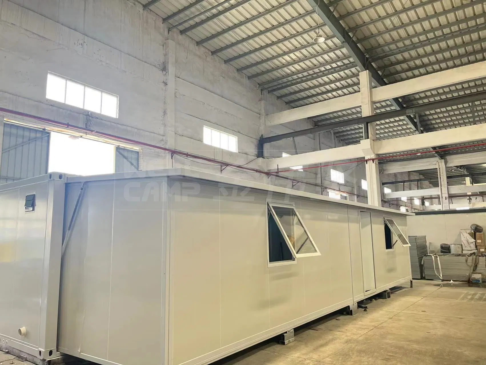 Fashion 11.3m Galvanized Steel Prefabricated House Portable Cabin 40FT Foldable Villa E40