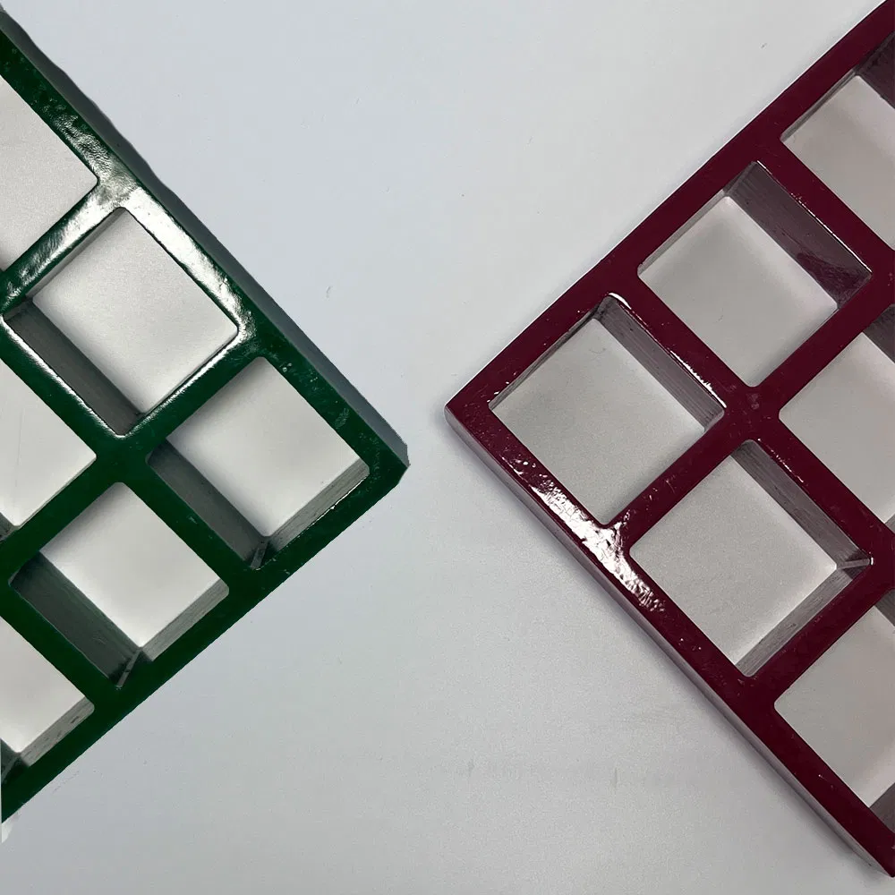 M4040 FRP Mesh Grating for Chemical Plants Oil and Gas Fiber Reinforced Polymer Mesh Grating Composite Mesh Grating Stair Tread FRP Mesh Grating
