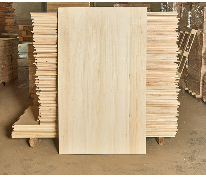 Direct Manufacturer 1220*2440mm Paulownia Solid Timber Glued Board Wood for Snowboard Cores
