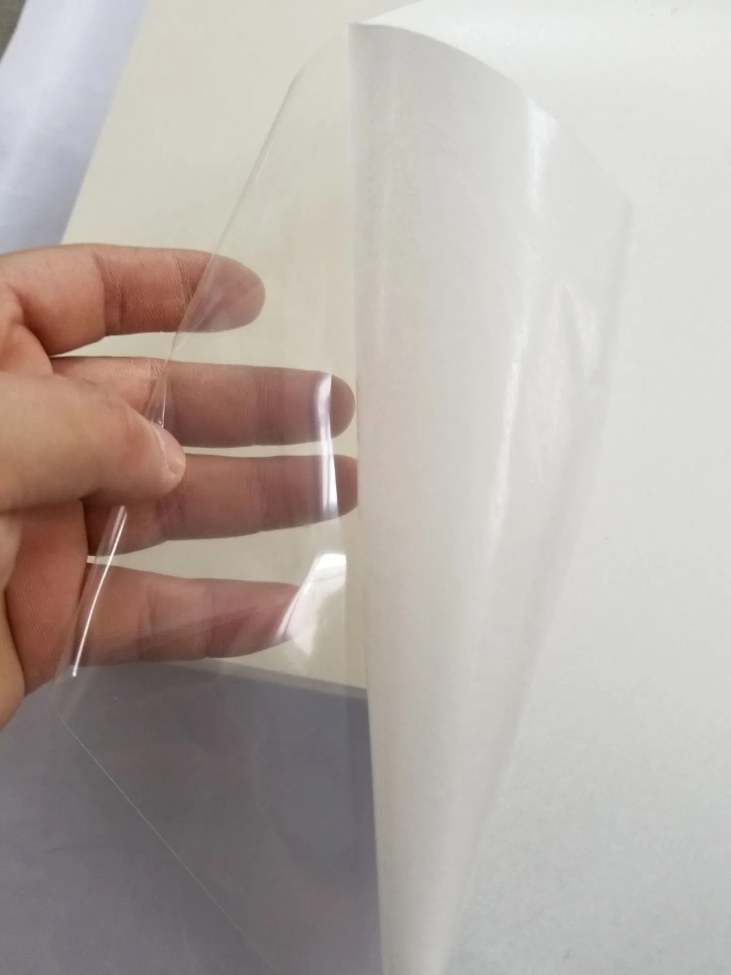 Special Materials for Small Caliber Transparent Pet Paper Labels Raw Materials