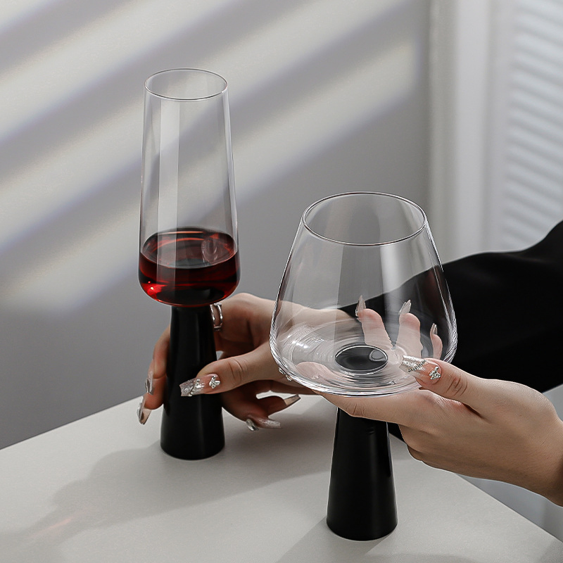 Hot-Selling Black Stemware Handmade Goblet Vintage Luxury Wine Glasses Bar Glassware