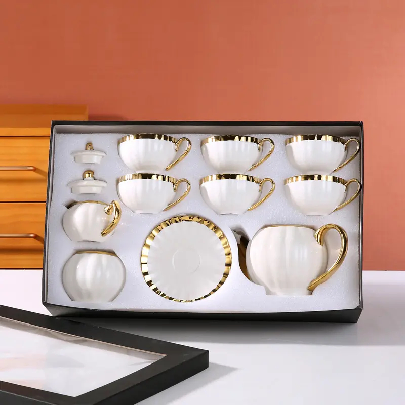 Factory Hot Sell Luxury 15 Pieces Tea Set European Ceramic Coffee Set Gold Plated Teapot Set with Cups Saucer Sugar Bowl Milk Creamer in Gift Box
