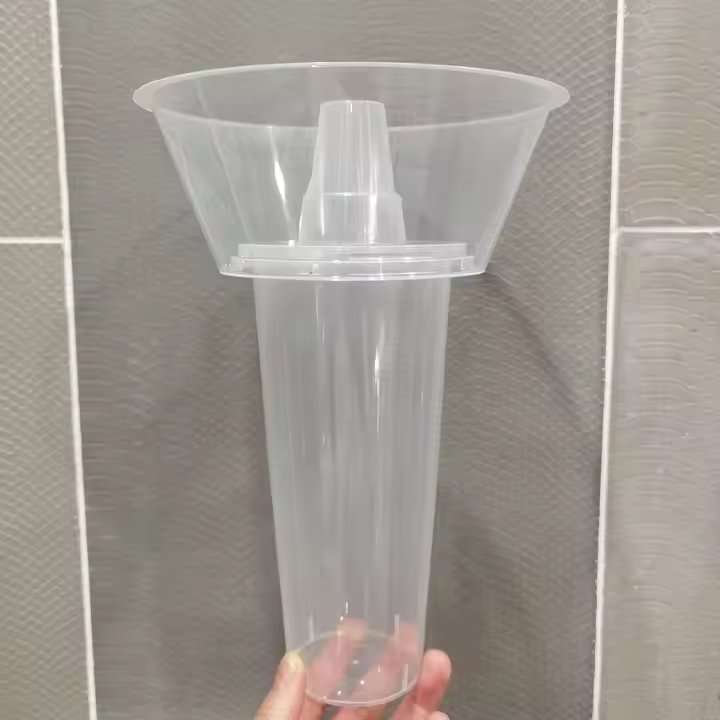 Стакан и миска с крышкой 700 мл для напитков