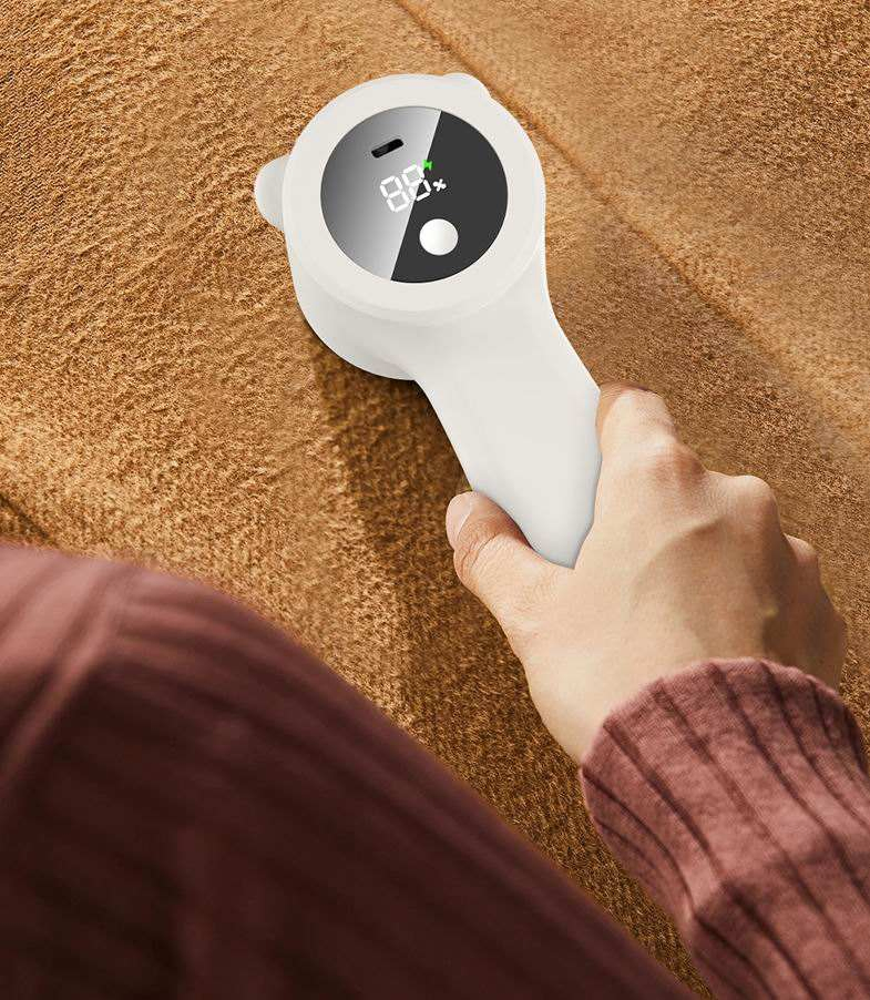 Save Portable Eco-Friendly Plastic Lint Remover Is a Multi-Functional Hair Ball Trimmer with a Concealed Sticky Shaver. Ideal for Clothes and Sweaters,