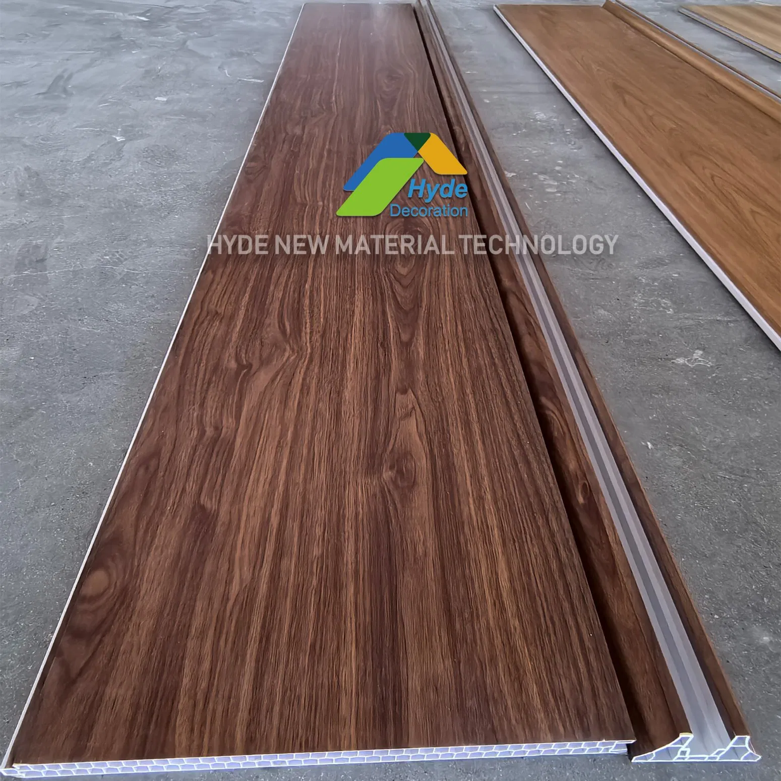 400mm*26mm*2900mm Indoor Fire Retardant High Rigidity Hollow Room PVC Partition Wall