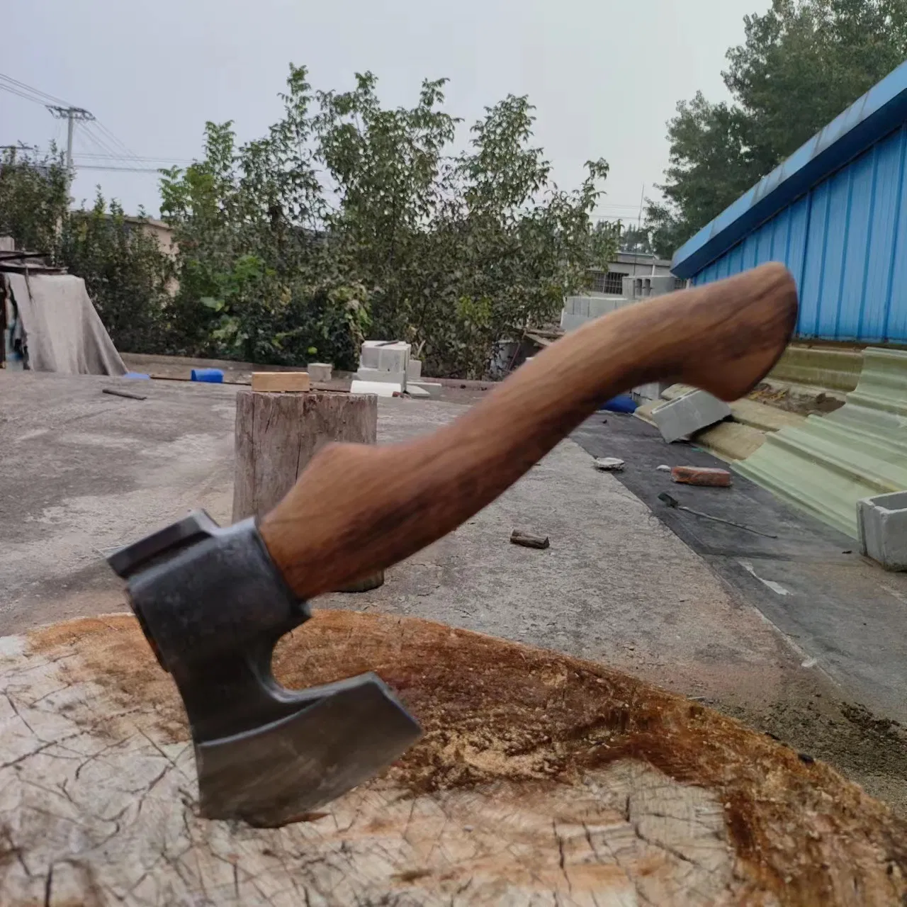 Premium Multi-Functional Woodworking Axes for Camping and Outdoor Use