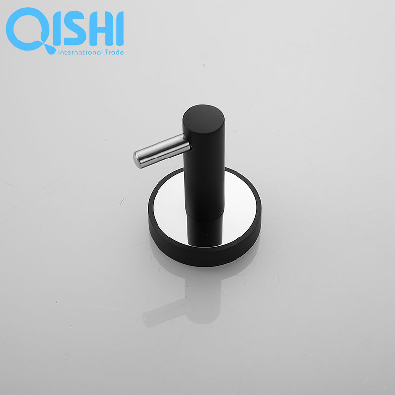 High Quality Bathroom Accessories Black Zinc Alloy Hanger for Elegant Bathroom Spaces