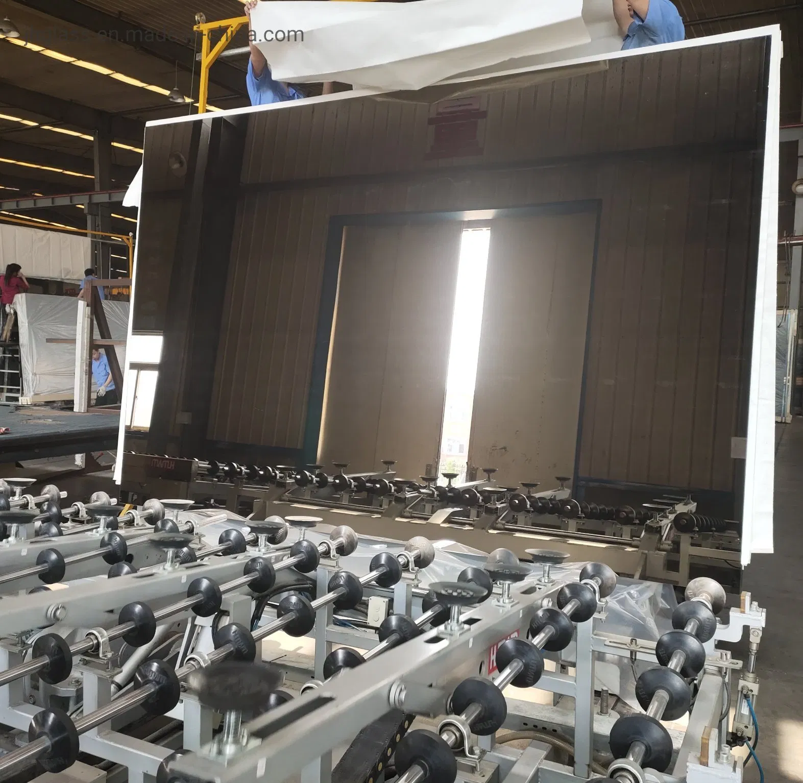 Jinghu Double Coated Bronze Aluminum Mirror Wholesale Home Decor Mirror Bathroom Wall Mirror Home Hotel Decoration Make up Mirror