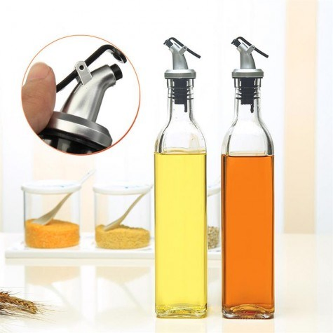 New Arrival Kitchen Vinegar Glass Cooking Olive Oil Bottle with Pourer Spout for Condiment Soy Sauce