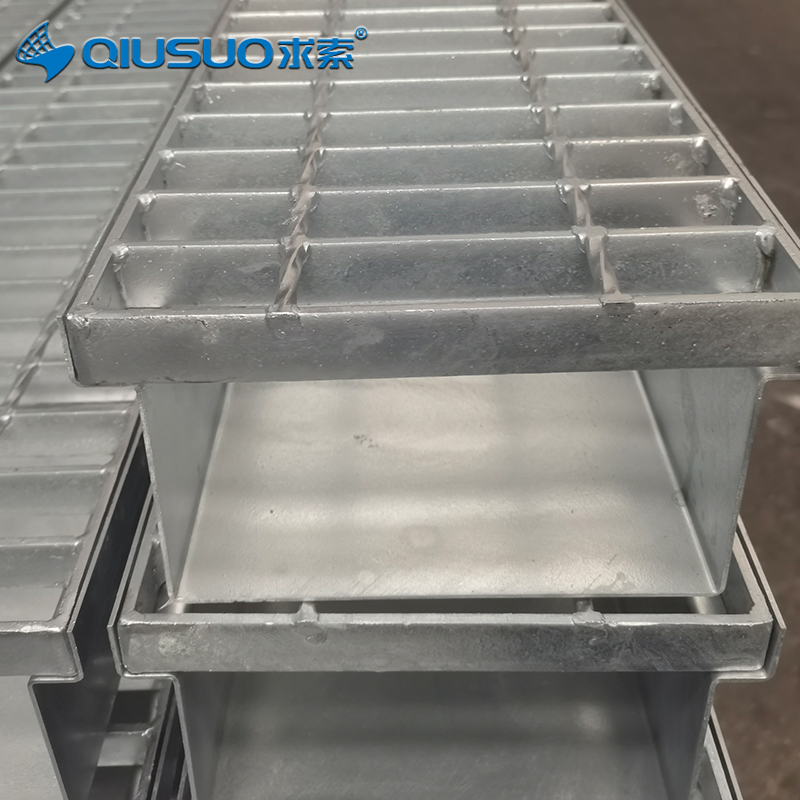 Hot DIP Galvanized Trench Cover Gully Grate Manholes for Trench Drain Systems