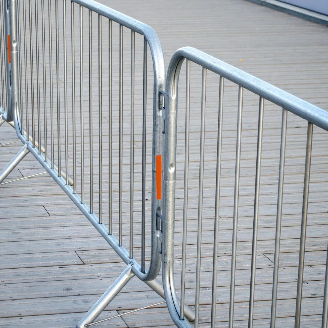 Durable Temporary Steel Barricades for Crowd Control Safety