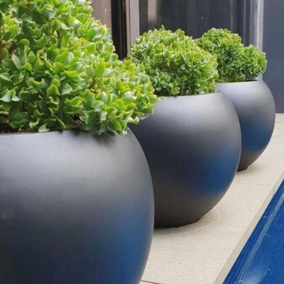 Gfrc Planters Manufacturer Customized Shape Multicolor Garden Pottery Grc Concrete Urn
