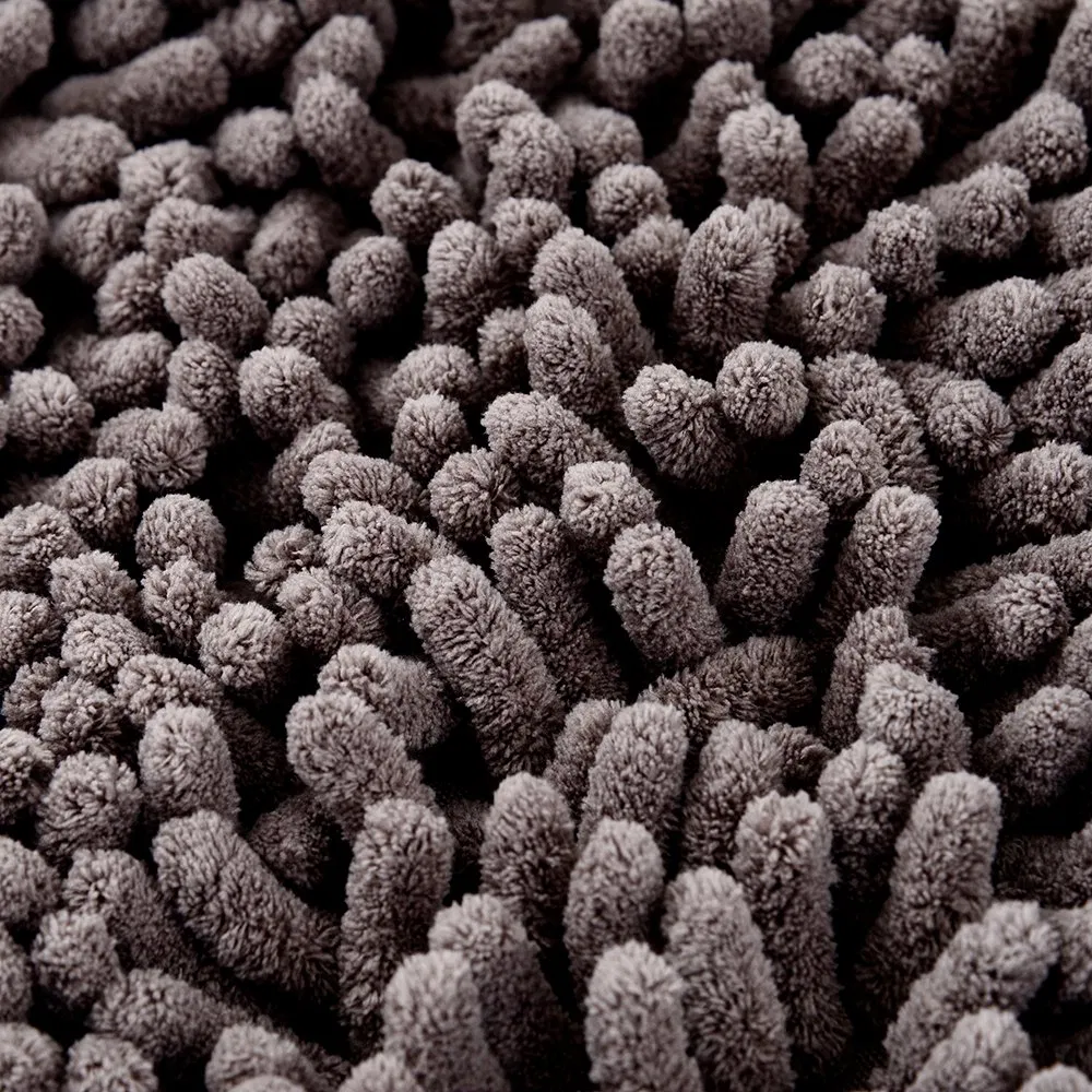 Luxurious Chenille Yarn Floor Mat for Cozy Home Decor