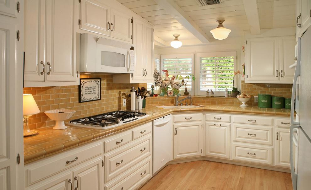 The Yellow Bar Tops Kitchen Countertop / Vanity Top