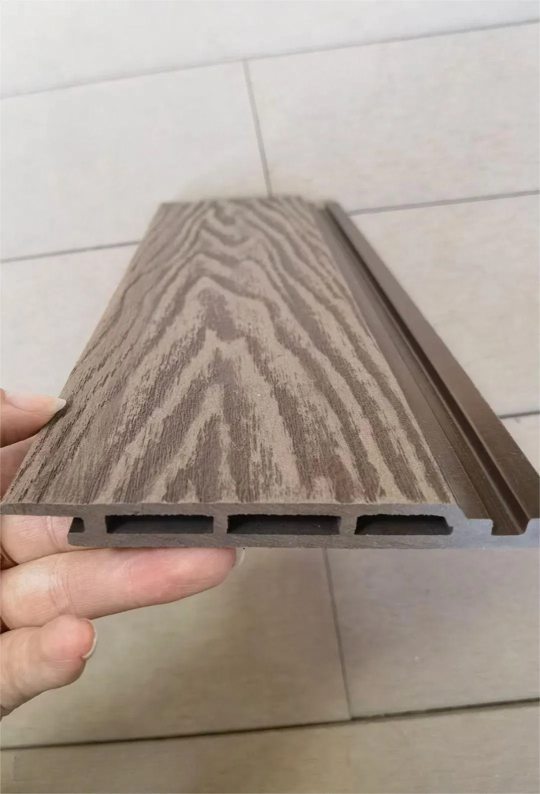 Wide Design Hollow Outdoor Co Extrusion WPC Decking with Natural Wood Texture
