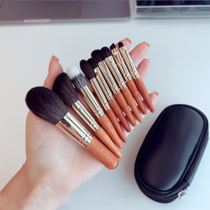 9-PC Set 2025 Fashion Mini Wood Handle Makeup Brush