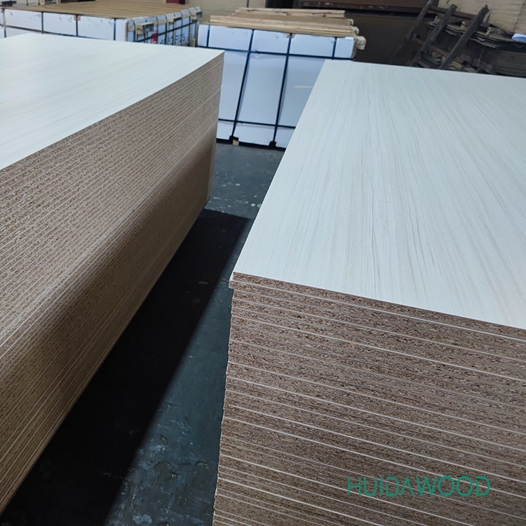 Widely Used Good Quality Melamine Particle Board High Bending Strength Usage Adequate for Furniture and Interior Becoration