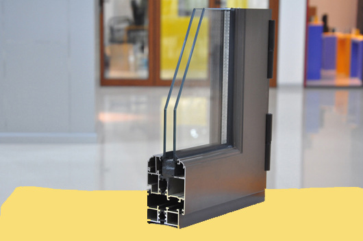 Laminated Insulated Pane Glass Corner for Show Room and Exhibition
