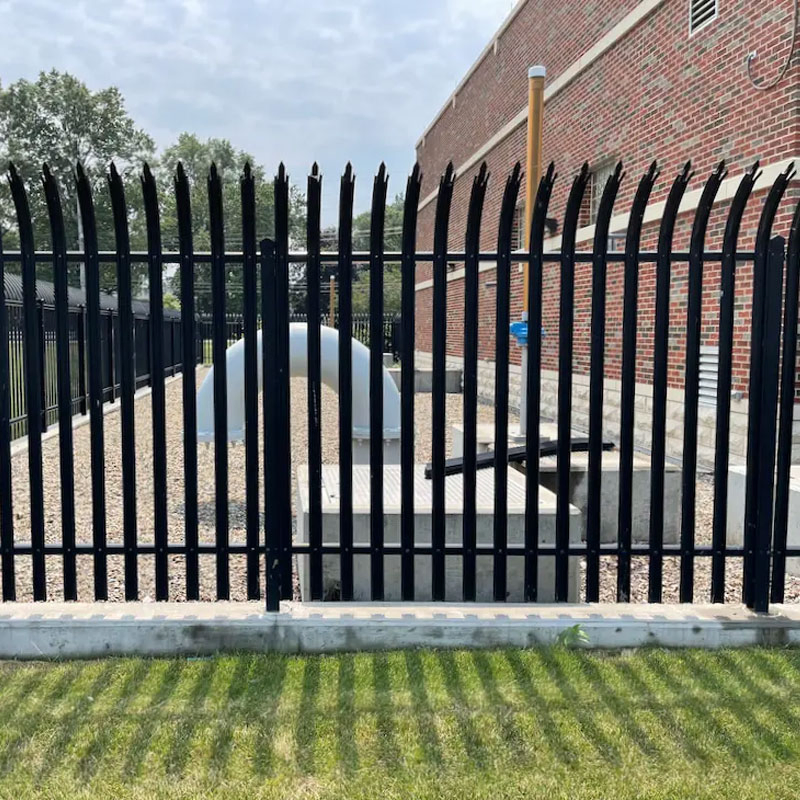 Customized Factory Price High Quality Steel Curved Top Galvanised Powder Coated Palisade Security Fencing