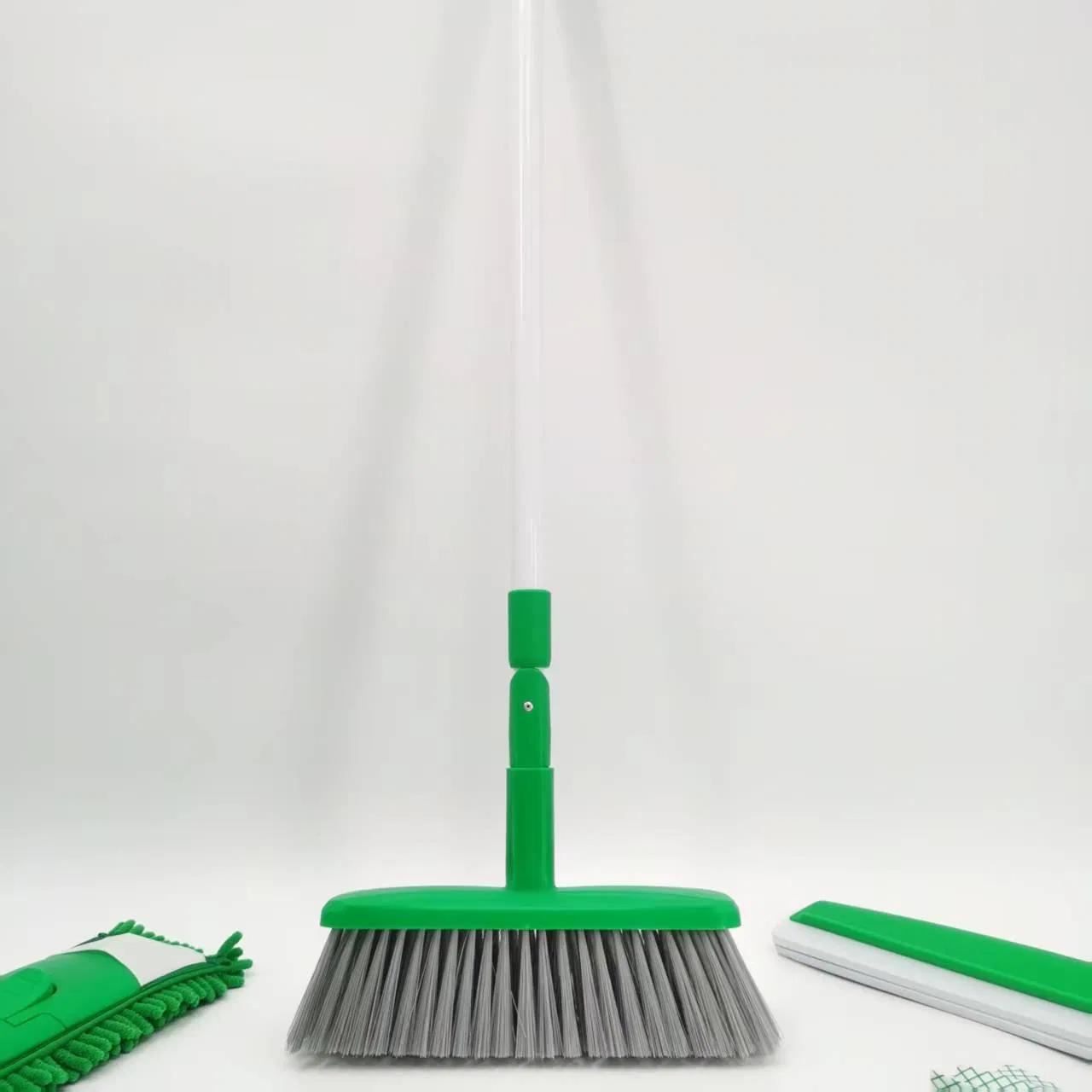 Household Detachable Easy Assemble Microfiber Mop Brush Duster Broom Floor Squeegee Window Cleaner with Extendable Telescopic Pole Cleaning Kit