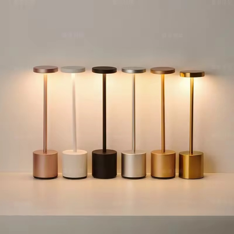 New Products Restaurant Equipment Rechargeable Battery Portable LED Lighting Table Decorative Light