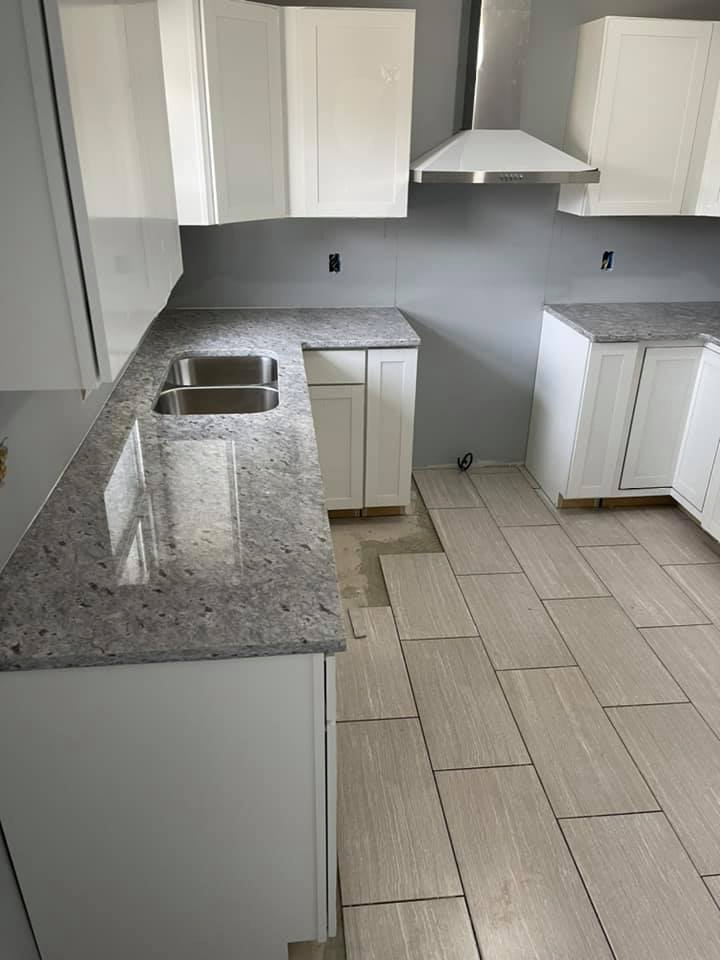 White Grey Granite for Kitchen Countertop, Good Quality