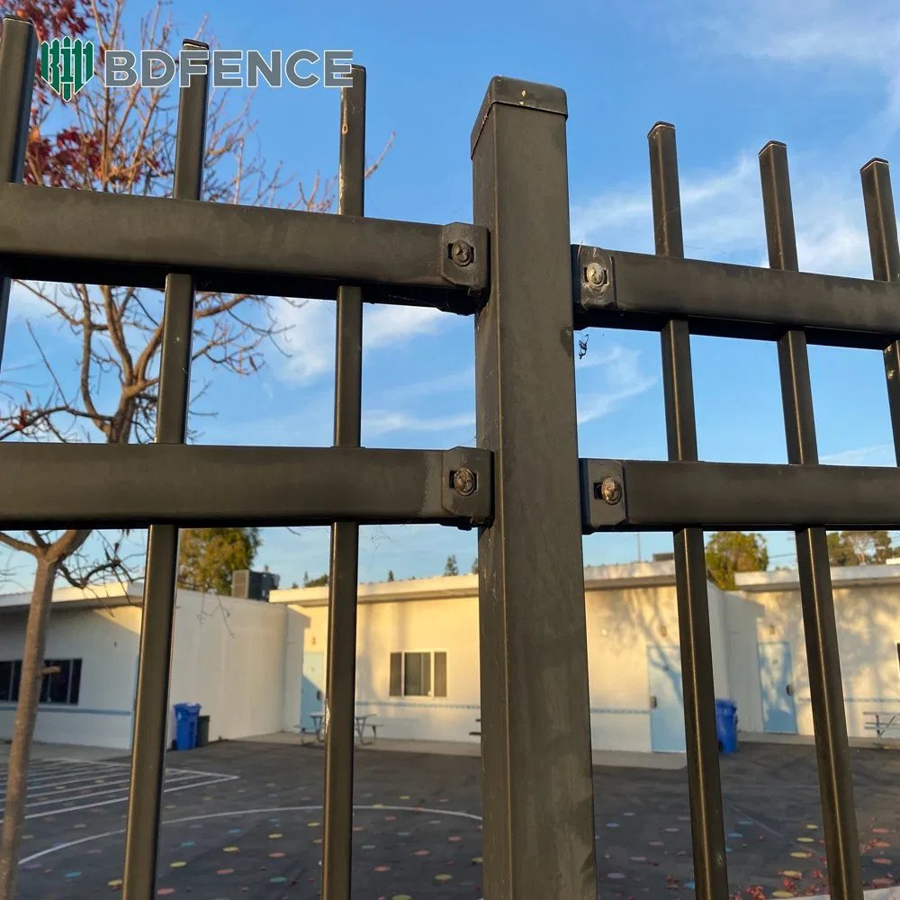 Spear Top Steel Tubular Welded Security Fence for Yard Garden House Factory