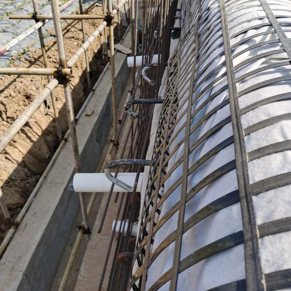 High Tensile Strength Polyester Fiber Welded Geogrid Welding Equipment HDPE Sheathed Polyester Geogrid Making Machine