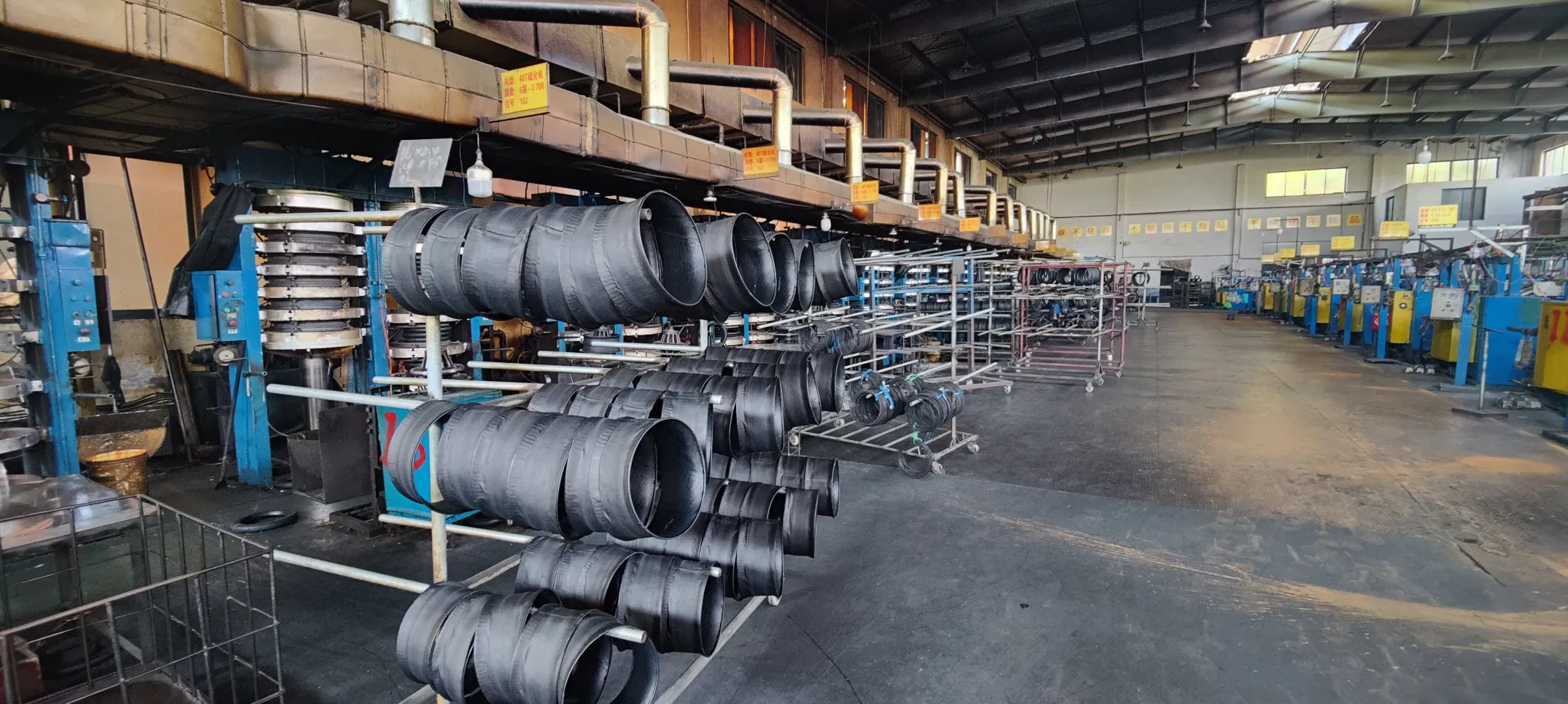 Велосипедная покрышка 27.5x2.125, черная