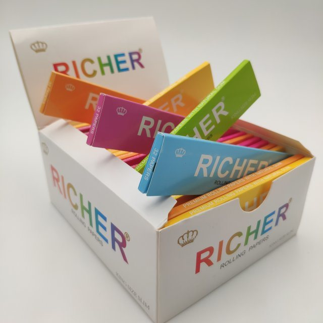 Colorful Customized Logo Unbleached Cigarette Rolling Paper