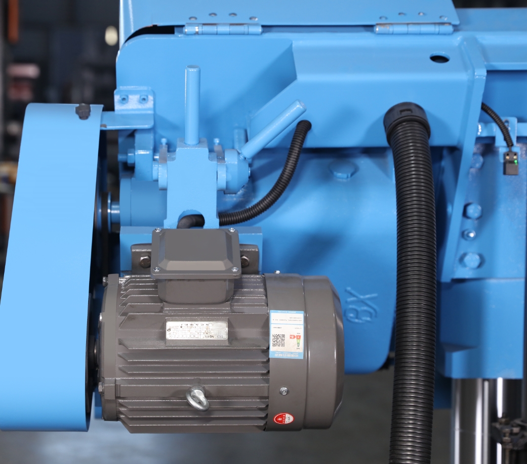 Ленточная пила по металлу полуавтоматическая 330 мм угол 45 градусов CE