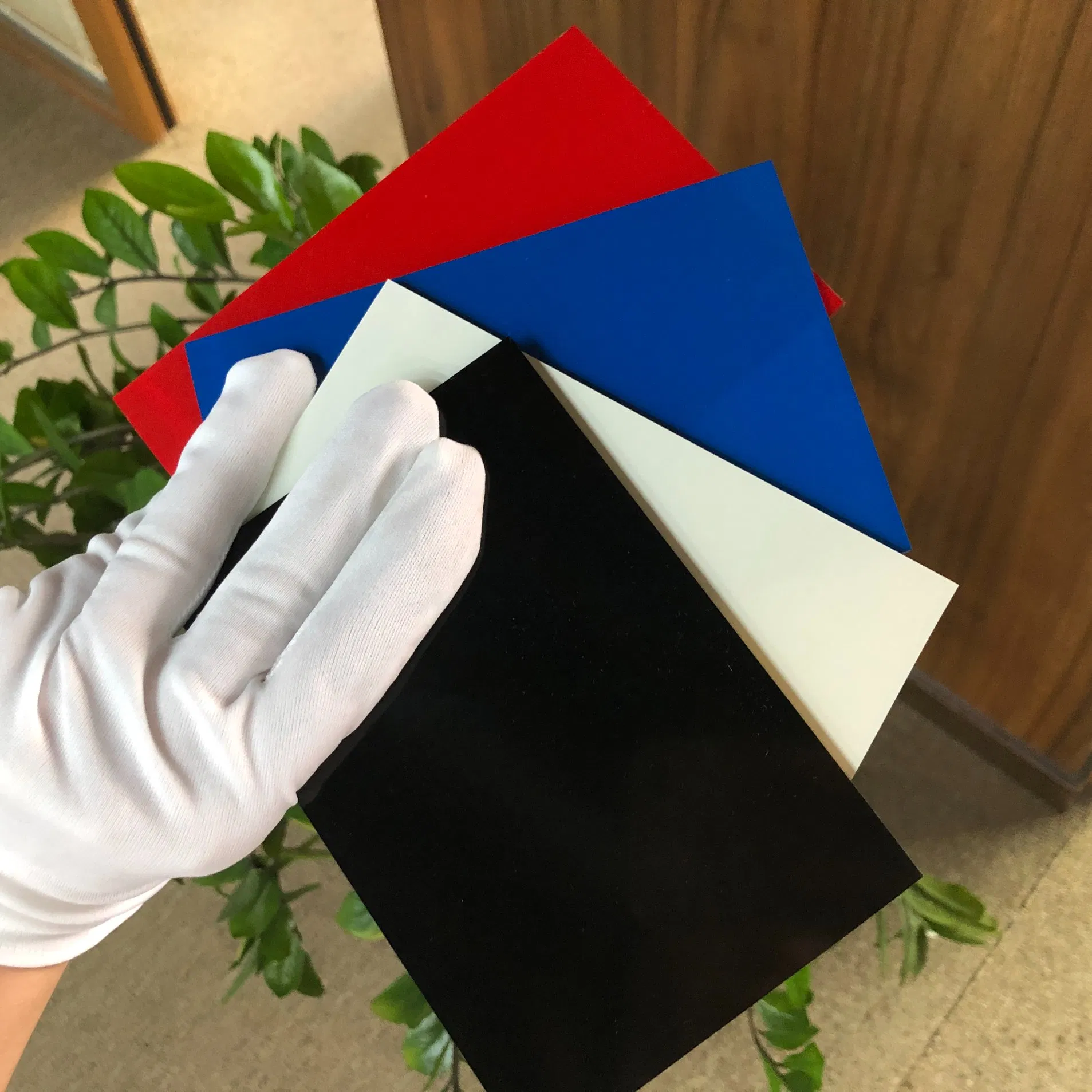 5mm Ultra White/Black/Red/Yellow/Blue Painted Glass for Decoration