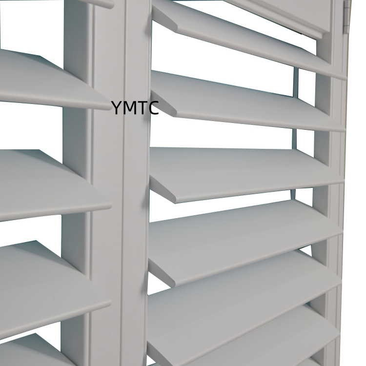 Interior White Adjustable Louver Plantation Shutter Winodw PVC Shutter
