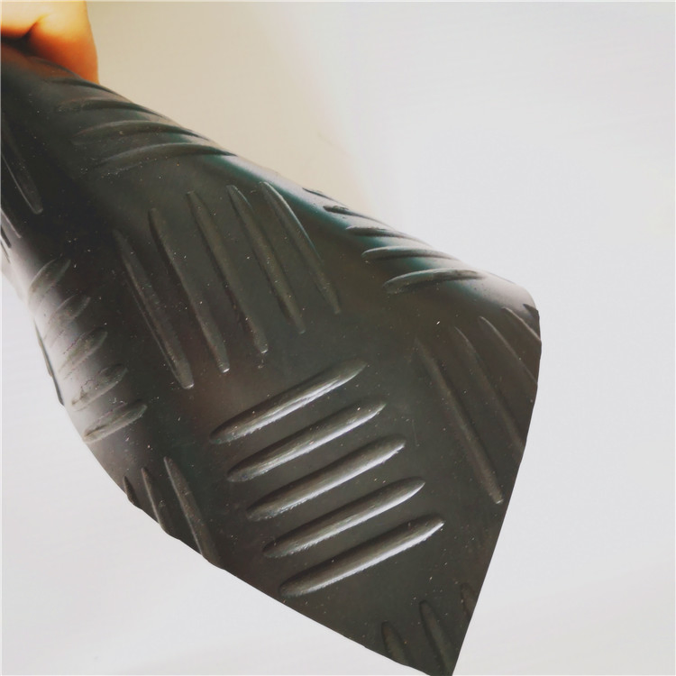 Rubber Cal Block Grip Rubber Flooring and Rubber Mat for Garage