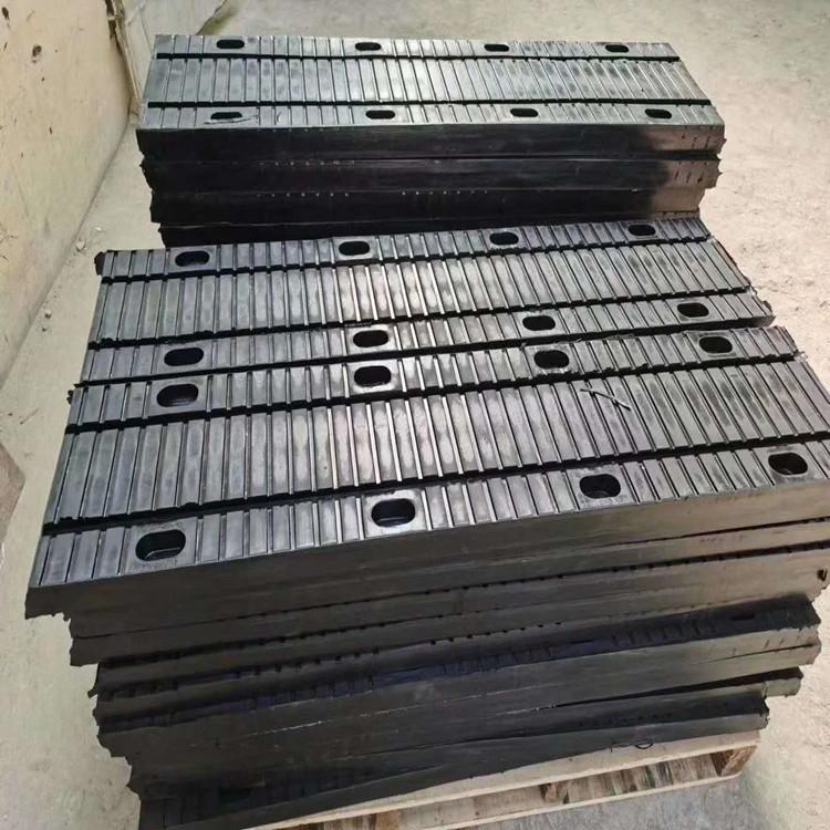 Neoprene Rubber Bridge Elastomeric Expansion Joints with Large Movements Flexible Rubber Bridge Expansion Joints for Bridges