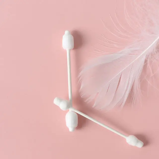 Customized China Factory Qtips in Plastic Tube Thick Thin Cotton Swabs