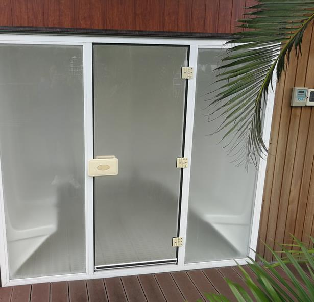 Powerful Acrylic Indoor Wet Steam Sauna Room for Sale