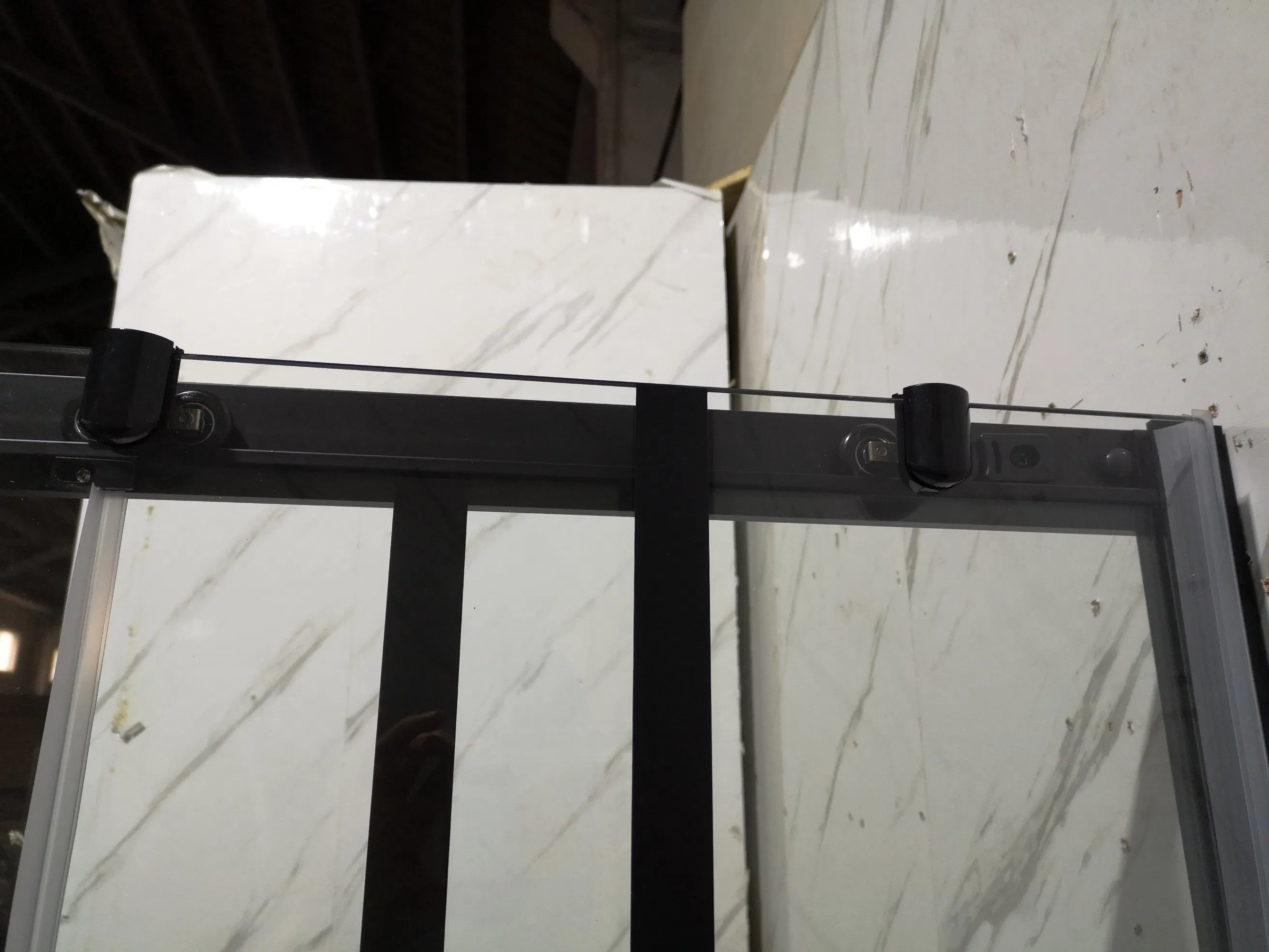 Best Seller Economic Series Matt Black Shower Enclosure with Lattic Printed