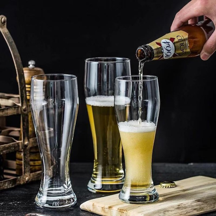 Wholesale Custom Logo Hand Blown Beer Mug Cheap Beer Glasses Set Clear Craft Pilsner Beer Glass