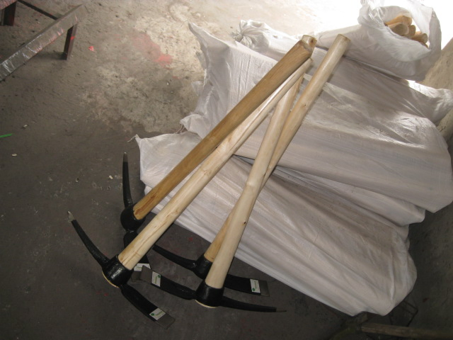 Make Pickaxe Machine and Produts of Railway Steel Pickaxe