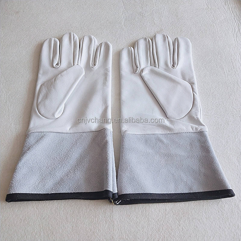 Premium Heat Resistant Cowhide Leather BBQ Baking Gloves for Kitchen Use