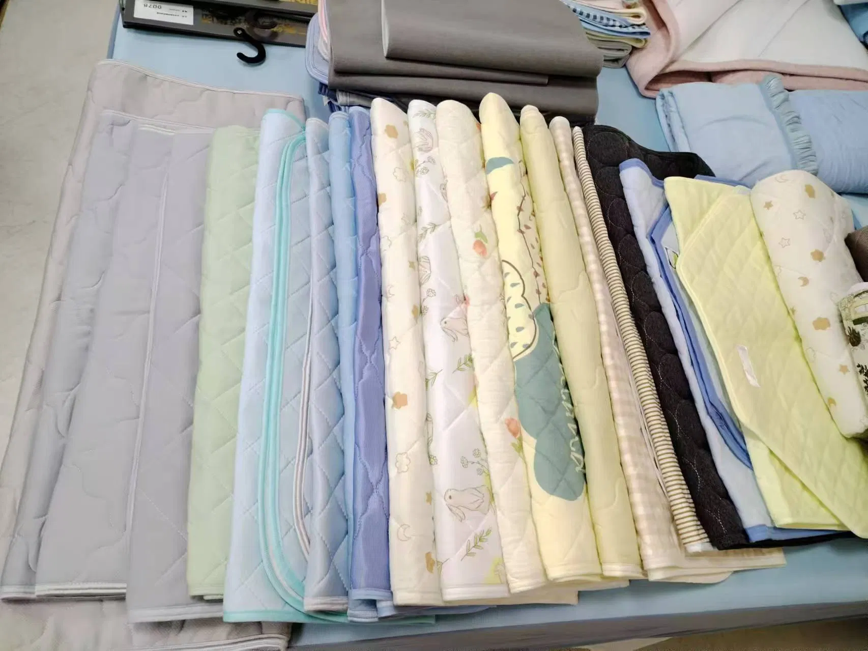 Wholesale Cheap Bamboo Cotton Jersey Mattress Pad Mattress Topper Cover Protector for Home Textile