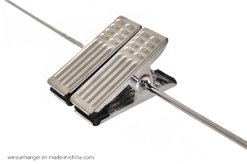 Winsun Factory Adjustable Metal Clip Kids Solid Wooden Hanger