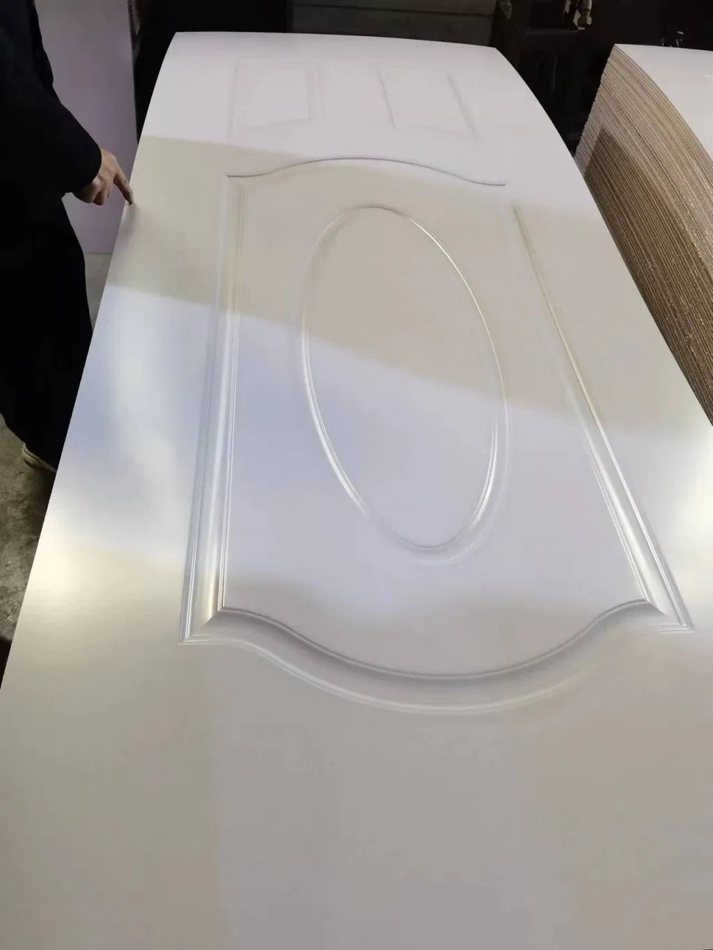 3.2mm Oak and Sapele Molded Door Skins