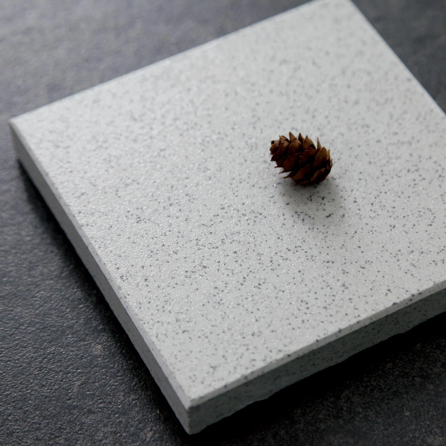 Durable Good Quality Resistant High Temperature Wear Resistant Anti Cracking Artificial Quartz Stone