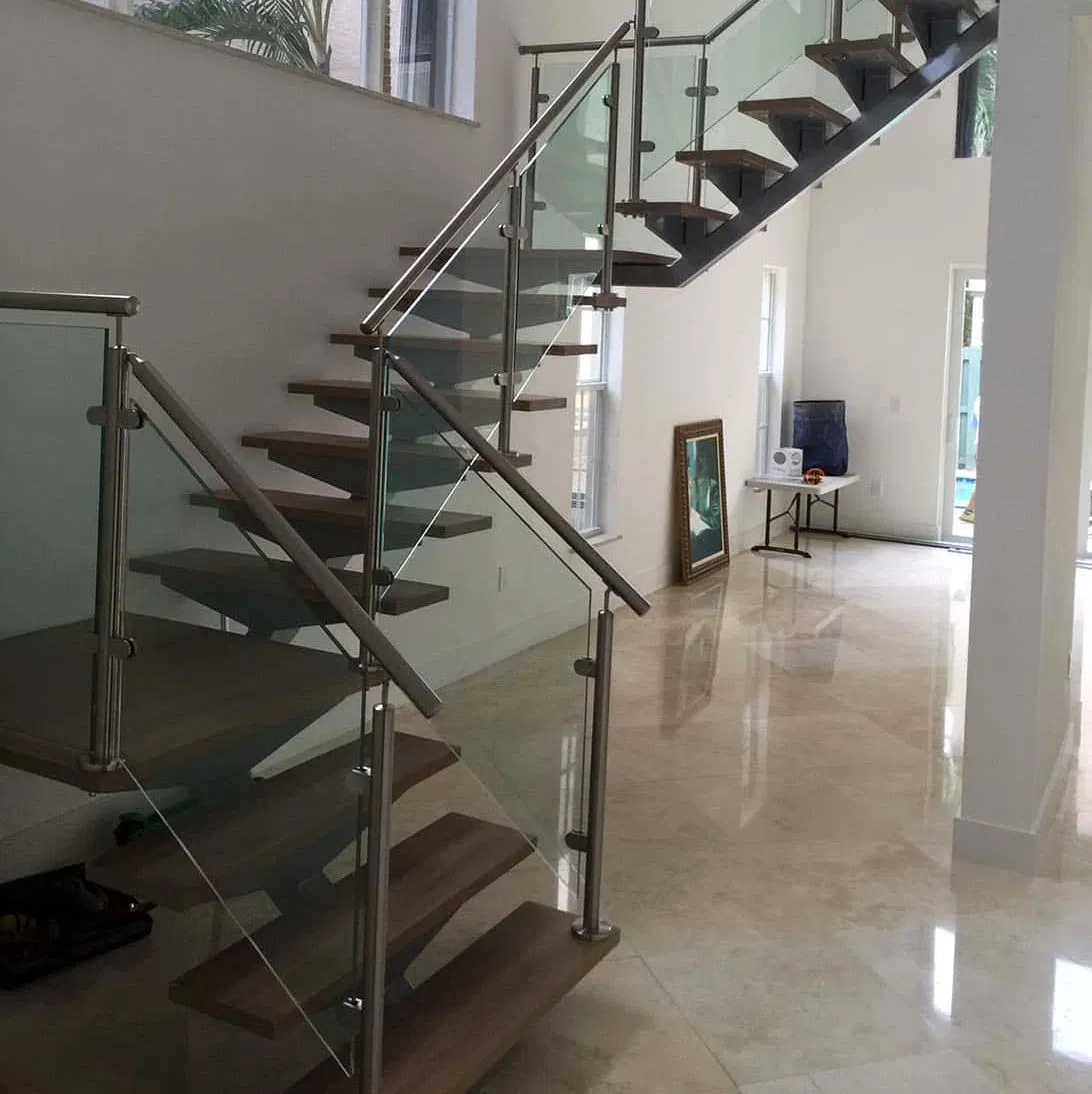 Idl Hot DIP Galvanized Carbon Steel Mono Stringer Wood Steps L-Shaped Stairs