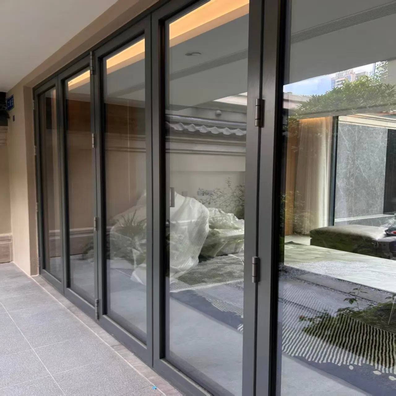 Раздвижная алюминиевая дверь Win-Star с французским остеклением