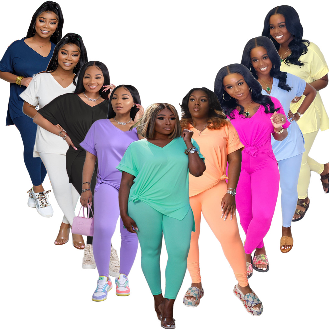 Комплект женский летний футболка V-вырез и брюки