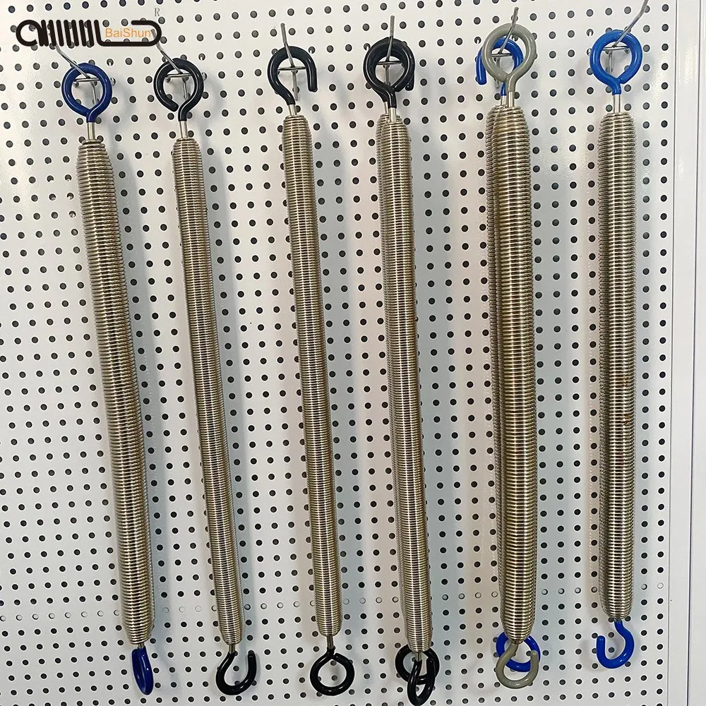 Factory Customize 17-7pH Stainless Steel Round Square Extension Spring for Machines Sports Parts